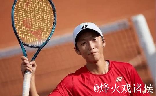 中网巡职业级总决赛女单决赛：施晗VS尤晓迪